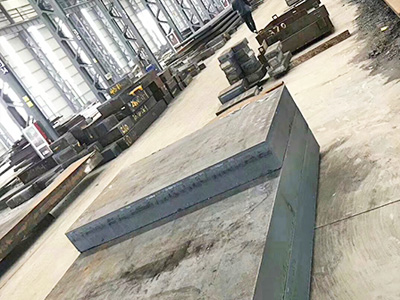 鋼板割方、分條